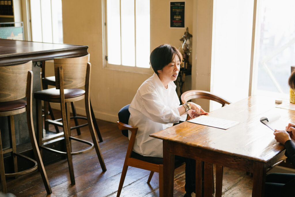 撮影レポート｜飲食店経営・イベンター インタビュー（フリーペーパー／Webメディア掲載）